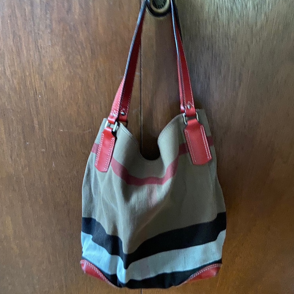 Burberry Maidstone Bag